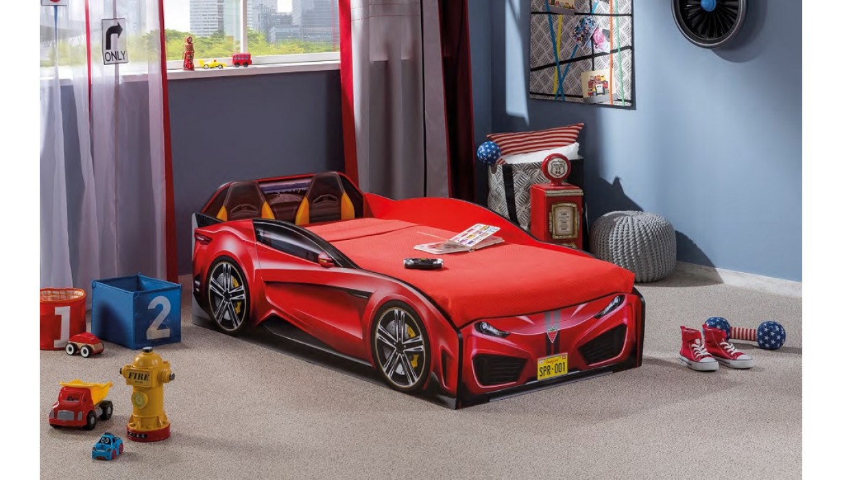 kırmızı arabalı yatak